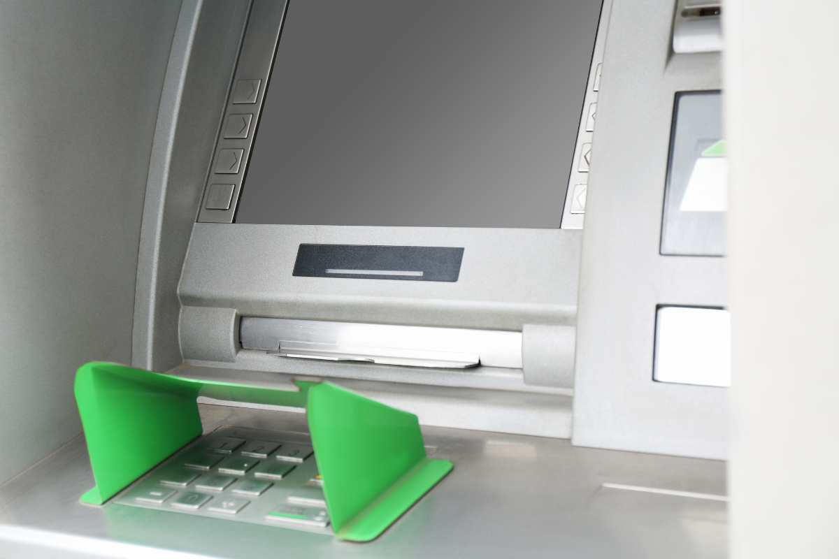 sportello bancomat