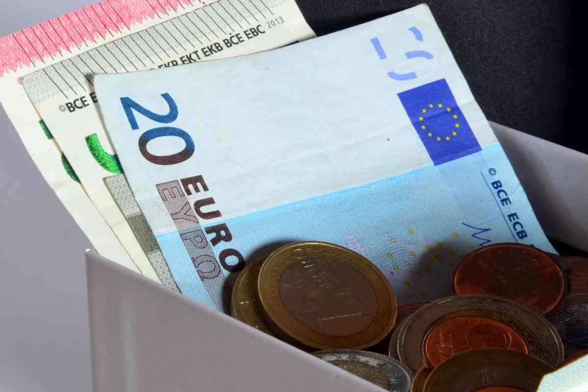 Il trucco per risparmiare 5.000 euro in pochi mesi: tutti ci possono riuscire